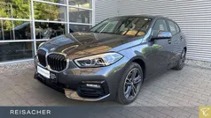 Mineralgrau metallic Gebraucht 2021 BMW 118 Efficient Dynamics Kleinwagen | 24.990 € (Fairer Preis)