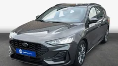 Grau Neu 2024 Ford Focus ST-Line Limousine | 26.550 € (Superpreis)