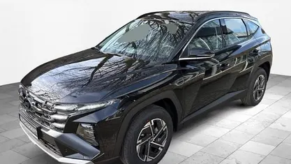 Neu Hyundai Tucson Select 150 PS (110 kW) 2026 Schwarz SUV