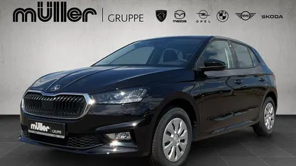 Gebraucht 2025 Skoda Fabia Essence Kleinwagen | 17.990 € (Fairer Preis)