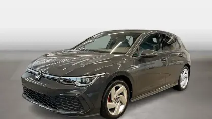 Gebraucht VW Golf VIII GTD 200 PS (147 kW) 2024 Uranograu Limousine