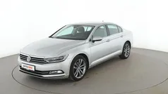 Silber Gebraucht 2015 VW Passat Comfortline Limousine | 16.350 € (Fairer Preis)