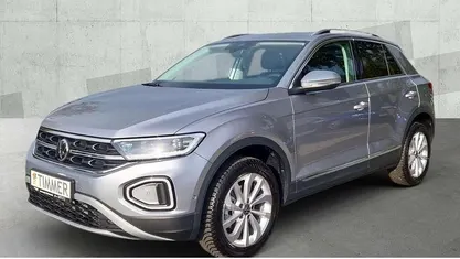 Silber Gebraucht 2023 VW T-Roc Style SUV | 28.500 € (Fairer Preis)