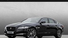 Schwarz Gebraucht 2016 Jaguar XF Prestige Limousine | 20.390 € (Fairer Preis)