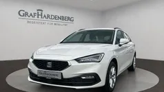 Weiß Gebraucht 2022 Seat Leon Style Limousine | 23.990 € (Fairer Preis)