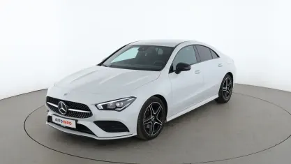 Gebraucht Mercedes CLA200 AMG line 163 PS (119 kW) 2021 Weiß Coupé