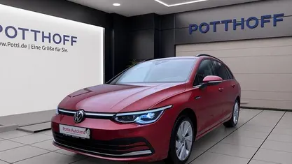 Rot Gebraucht 2021 VW Golf VII Style Kombi | 20.443 € (Fairer Preis)