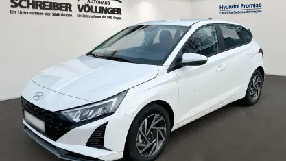 Gebraucht Hyundai i20 Trend 101 PS (74 kW) 2026 Weiß Limousine