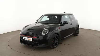 Gebraucht Mini Cooper S Classic 178 PS (130 kW) 2023 Schwarz Kleinwagen