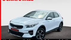 Weiss ((wd) cararraweiss) Gebraucht 2022 Kia XCeed Vision SUV | 17.979 € (Guter Preis)