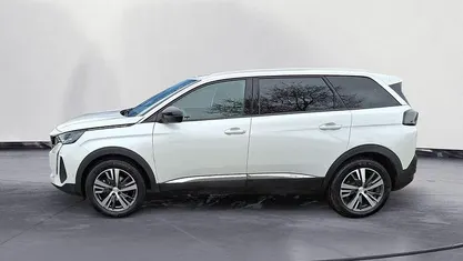 Gebraucht Peugeot 5008 Allure 131 PS (96 kW) 2023 SUV