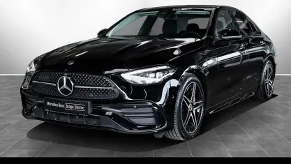Gebraucht Mercedes C200 AMG 163 PS (119 kW) 2025 Metalliclack obsidianschwarz metallic Limousine