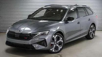 Graphitgrau metallic (5x) Neu 2025 Skoda Octavia RS Kombi | 42.490 € (Fairer Preis)