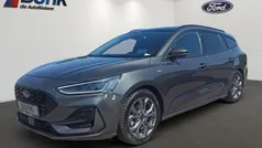 Magnetic metallic Gebraucht 2022 Ford Focus ST-Line X | 24.990 € (Fairer Preis)