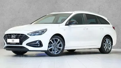 Polar white / sol Gebraucht 2022 Hyundai i30 Edition 30+ Kombi | 17.890 € (Fairer Preis)