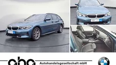 Blau Gebraucht 2020 BMW 318 Sport Line Kombi | 22.990 € (Fairer Preis)