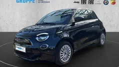Schwarzschwarz Gebraucht 2023 Fiat 500e Action Kleinwagen | 14.390 € (Guter Preis)