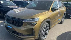 Bronx golden metallic Neu 2025 Skoda Kodiaq SportLine SUV | 52.445 € (Fairer Preis)