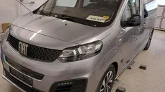 Grau Gebraucht 2022 Fiat E-Ulysse Van / Kleinbus | 36.990 € (Guter Preis)