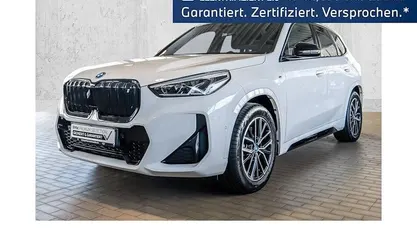Gebraucht BMW iX1 M Sport 230 kW (313 PS) 2023 Weiß SUV