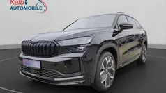 Blackmagic perleffekt Neu 2025 Skoda Kodiaq SportLine SUV | 53.777 € (Fairer Preis)