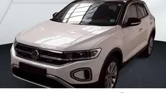 Pure white/schwarz Gebraucht 2024 VW T-Roc Style SUV | 28.890 € (Fairer Preis)