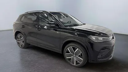 Gebraucht 2025 VW Tiguan R-line Edition SUV | 51.272 € (Fairer Preis)