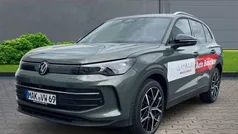 Gruen Gebraucht 2025 VW Tiguan Goal SUV | 47.840 € (Superpreis)