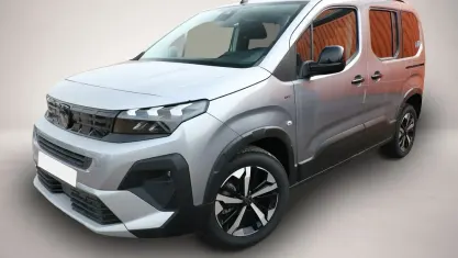 Neu Peugeot Rifter GT 131 PS (96 kW) 2026 Grau Van / Kleinbus