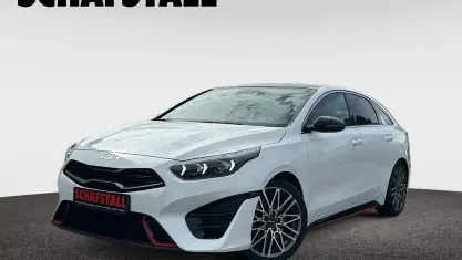 Gebraucht Kia ProCeed Comfort 204 PS (150 kW) 2022 Weiss (deluxe white) Kombi