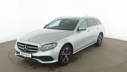 Grau Gebraucht 2020 Mercedes E220 Avantgarde Kombi | 25.610 € (Fairer Preis)