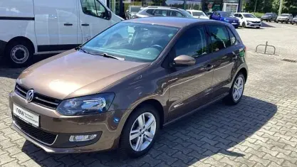 Gebraucht VW Polo Life 69 PS (50 kW) 2014 Braun Limousine