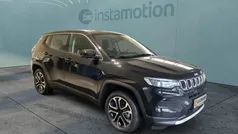 Schwarz Gebraucht 2024 Jeep Compass Altitude SUV | 33.790 € (Fairer Preis)