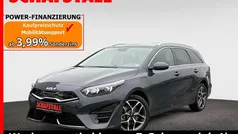 Grau ((h8g) pentametal met.) Gebraucht 2022 Kia Ceed Sportswagon Platinum Edition Kombi | 21.979 € (Fairer Preis)