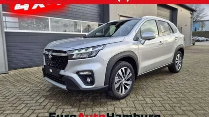 Gebraucht 2025 Suzuki SX4 S-Cross Comfort+ Limousine | 28.590 € (Superpreis)