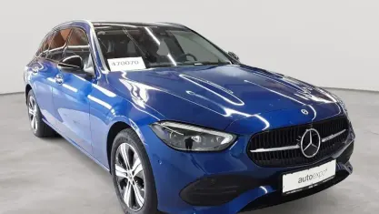 Gebraucht Mercedes C300e Avantgarde 204 PS (150 kW) 2023 Spektralblau metallic Kombi