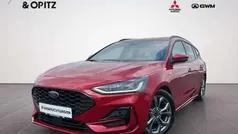 Fantasticred Gebraucht 2024 Ford Focus ST-Line Limousine | 26.990 € (Guter Preis)