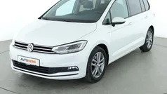 Weiß Gebraucht 2018 VW Touran Sound Van / Kleinbus | 20.960 € (Fairer Preis)