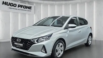 Silber Gebraucht 2021 Hyundai i20 Select Limousine | 14.950 € (Etwas zu teuer)