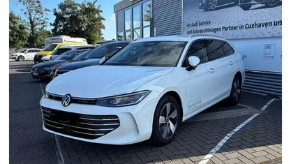 Gebraucht VW Passat Business 150 PS (110 kW) 2025 Kombi