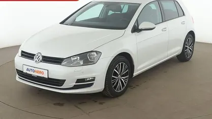 Gebraucht VW Golf VII Allstar 110 PS (80 kW) 2016 Weiß Limousine