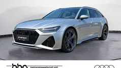 Gebraucht 2025 Audi RS6 Performance Kombi | 159.990 € (Etwas zu teuer)