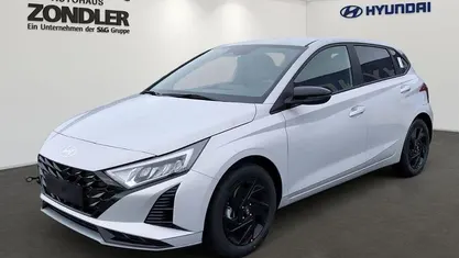 Mic (grau Neu 2026 Hyundai i20 Blackline Limousine | 24.490 € (Fairer Preis)