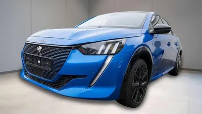 Gebraucht Peugeot e-208 GT 100 kW (136 PS) 2023 Kleinwagen