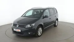 Grau Gebraucht 2015 VW Touran Cup Van / Kleinbus | 16.950 € (Fairer Preis)