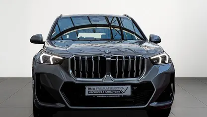 Gebraucht BMW X1 M Sport 156 PS (114 kW) 2025 Spacesilber SUV