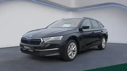 Gebraucht Skoda Octavia Selection 150 PS (110 kW) 2025 Schwarz Kombi