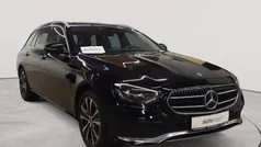 Schwarz Gebraucht 2021 Mercedes E300 Avantgarde Kombi | 26.990 € (Fairer Preis)