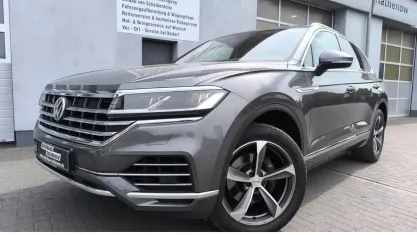 Gebraucht VW Touareg Elegance 231 PS (169 kW) 2019 Siliziumgrau metallic SUV