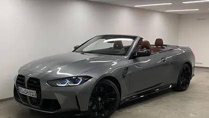 Grau Gebraucht 2024 BMW M4 Cabriolet Competition Edition Cabrio | 77.450 € (Guter Preis)